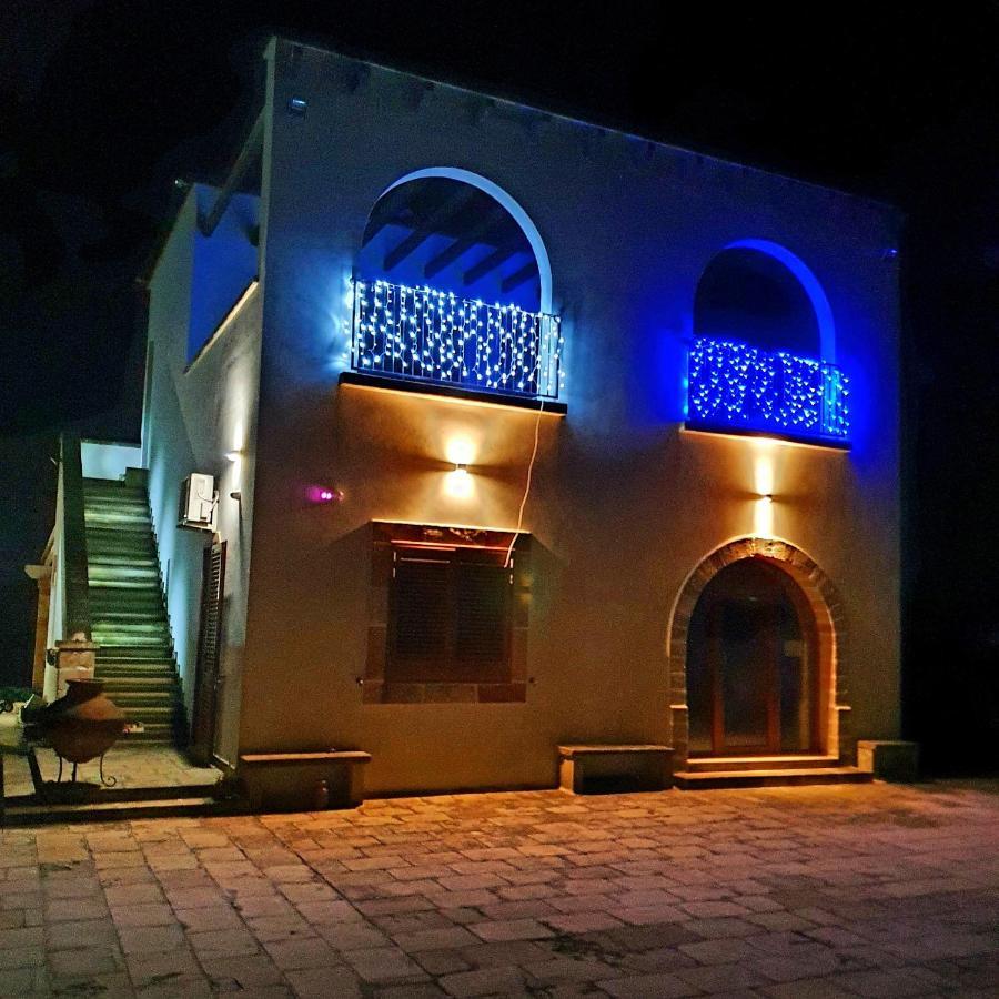 La Dimora Dei Conti Bed & Breakfast Collemeto Dış mekan fotoğraf