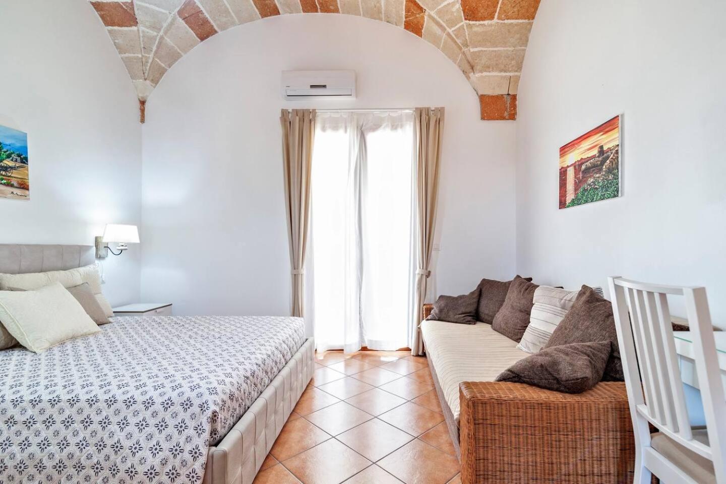 La Dimora Dei Conti Bed & Breakfast Collemeto Dış mekan fotoğraf