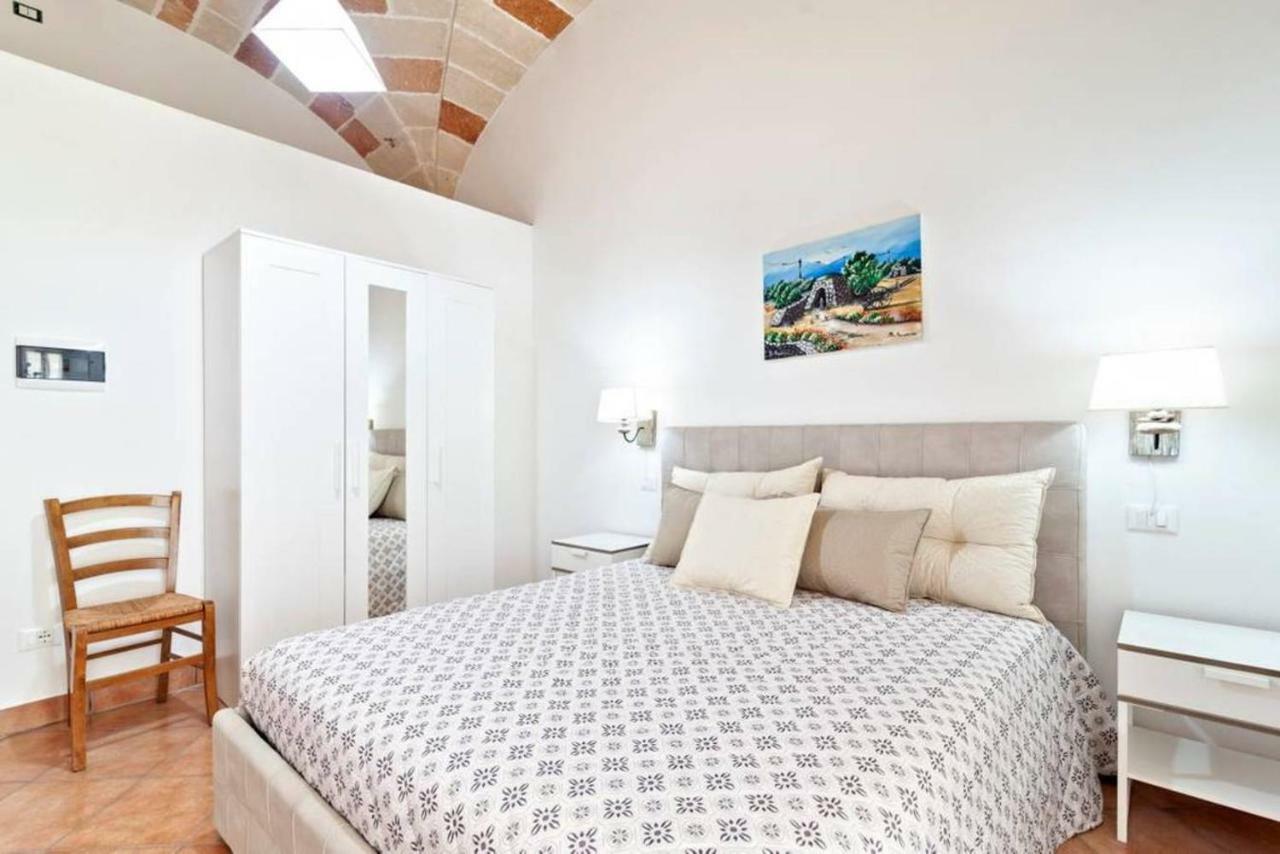 La Dimora Dei Conti Bed & Breakfast Collemeto Dış mekan fotoğraf