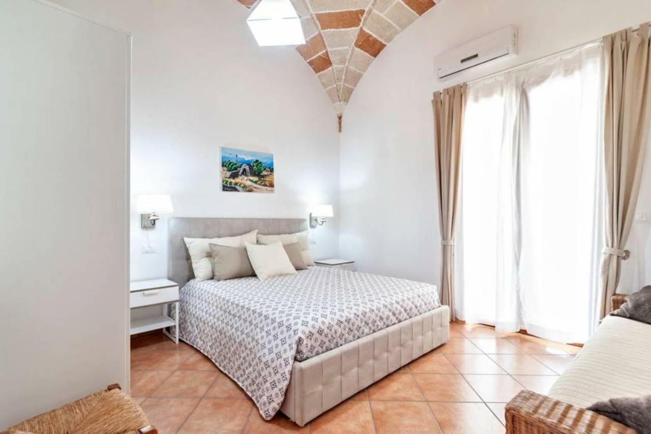 La Dimora Dei Conti Bed & Breakfast Collemeto Dış mekan fotoğraf
